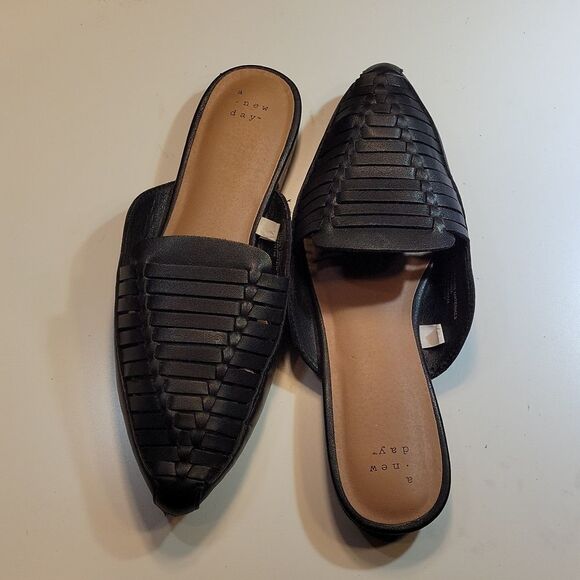 A.NEW DAY POINTED TOE WOMEN"S MULES SHOE - Picture 5 of 16
